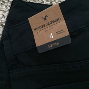Navy American Eagle Hi-Rise Jeggings